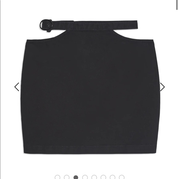 WeworeWhat Two piece Set - Picture 3 of 4